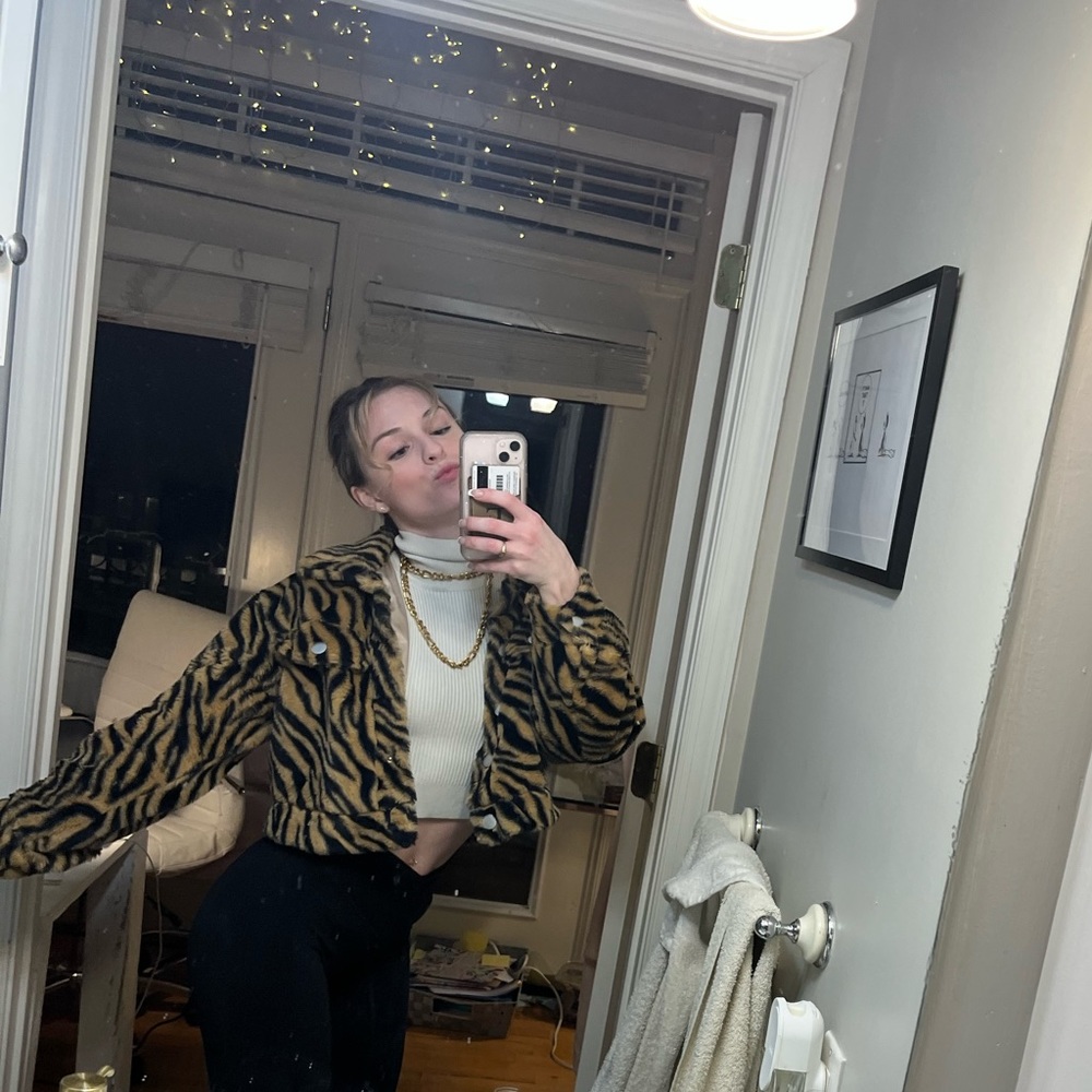 Meet your Posher, Shannon